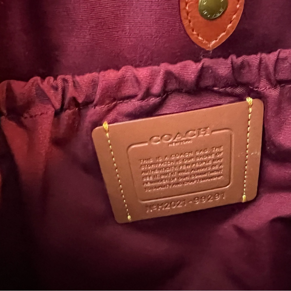 Coach Baby Messenger Bag In Signature Canvas - Picture 10 of 12